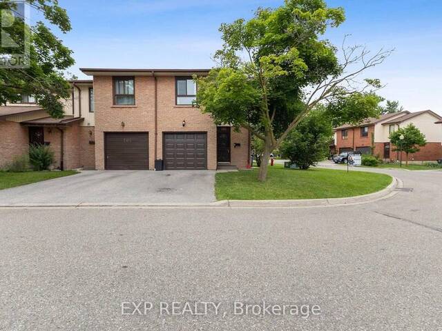 102 DAWSON CRESCENT Brampton Ontario, L6V 3M6