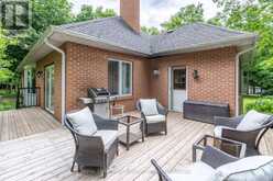 35 RIVERSIDE DRIVE | Kingston Ontario | Slide Image Nine