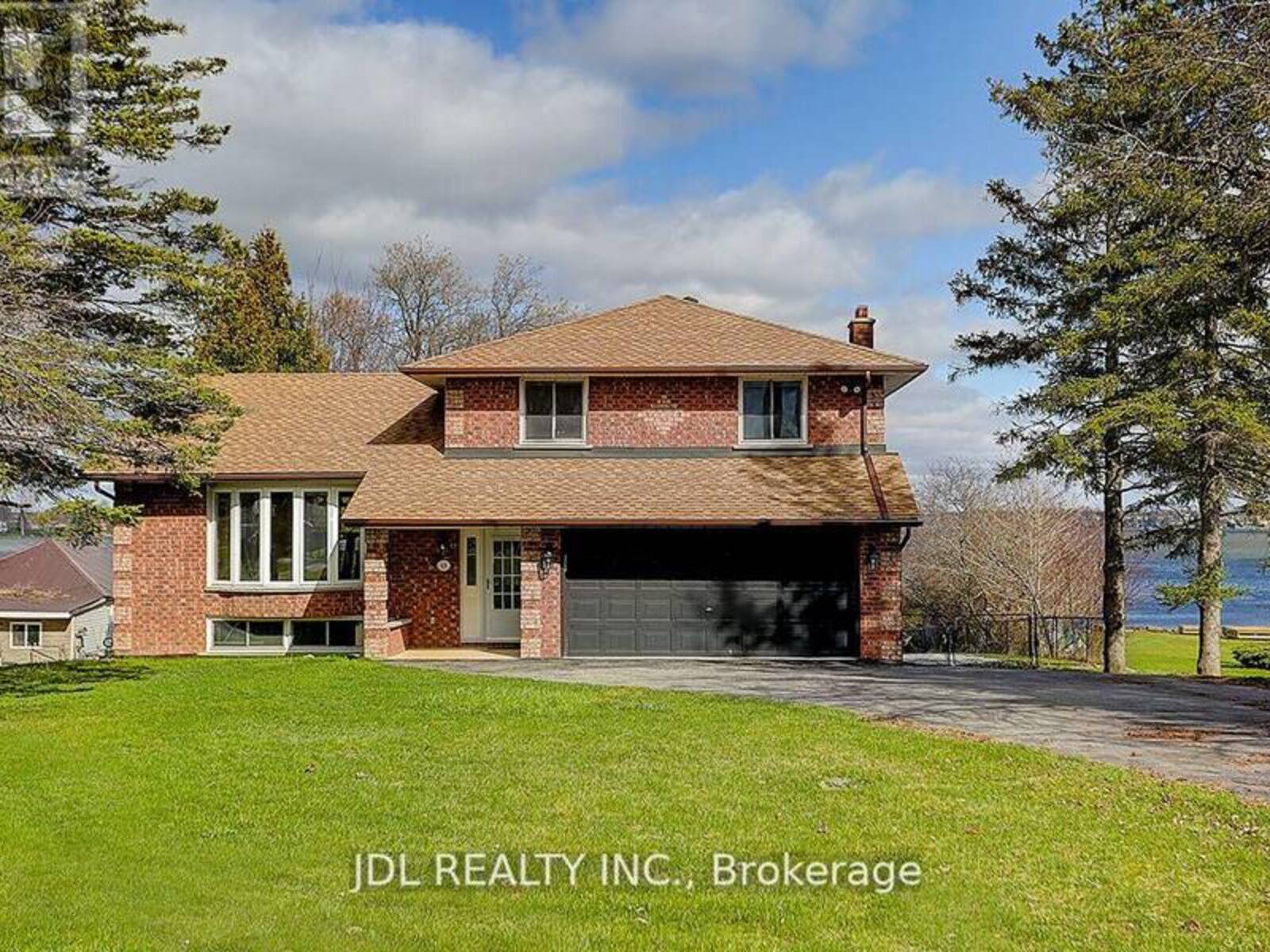 49 DRUAN DRIVE, Kawartha Lakes, Ontario L0C 1G0