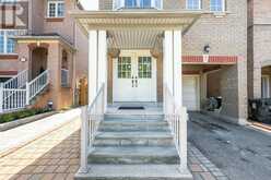 7 VIA CASSIA DRIVE | Toronto Ontario | Slide Image Four