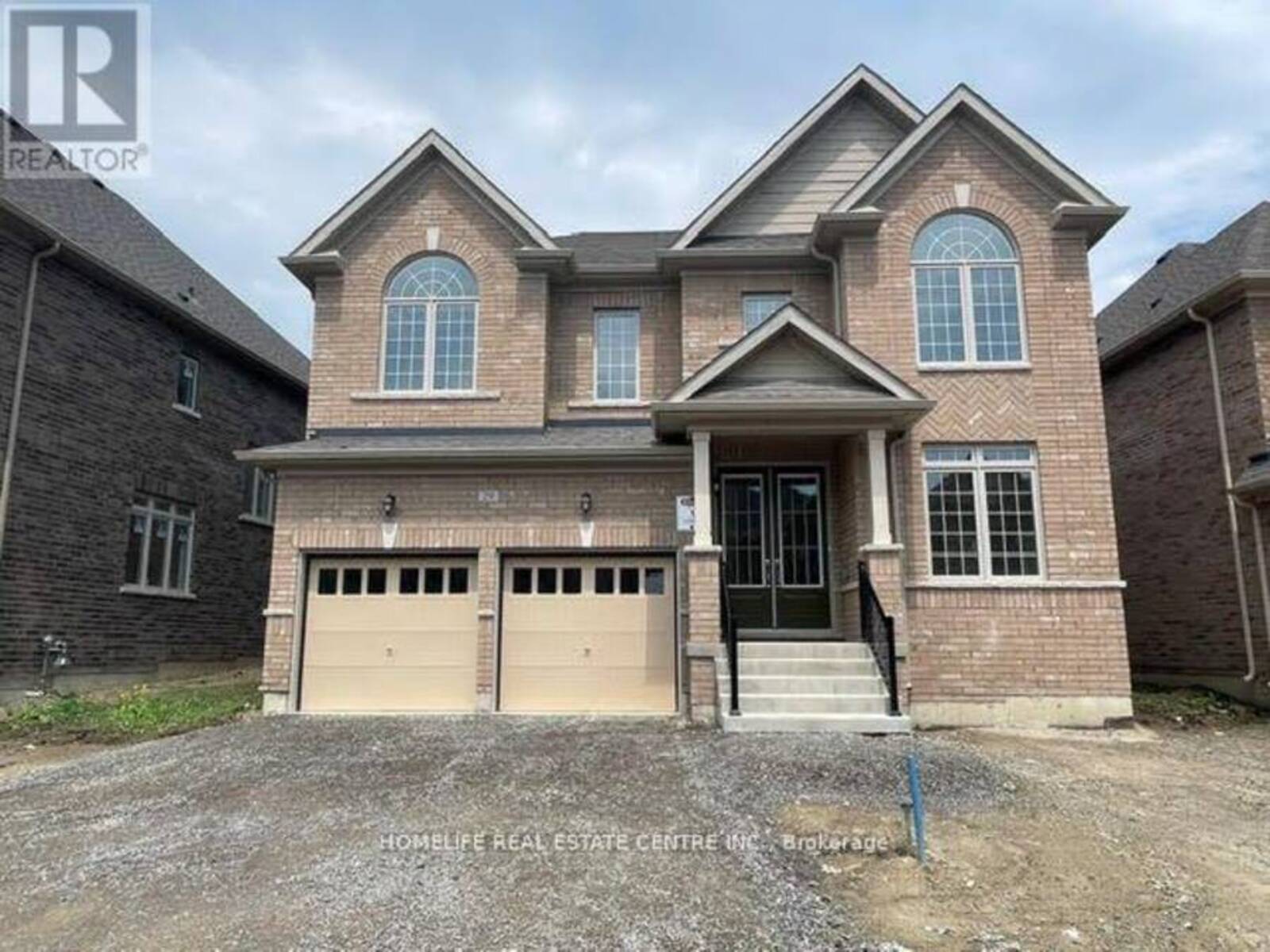 29 CLAREMONT DRIVE, Brampton, Ontario L6R 0B8