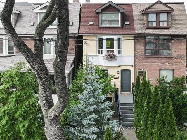 574 CRAWFORD STREET Toronto Ontario, M6G 3J8