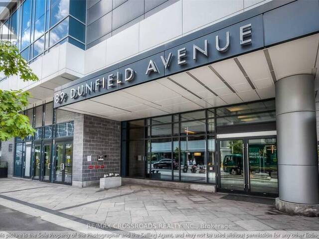 804 - 89 DUNFIELD AVENUE Toronto Ontario, M4S 0A4