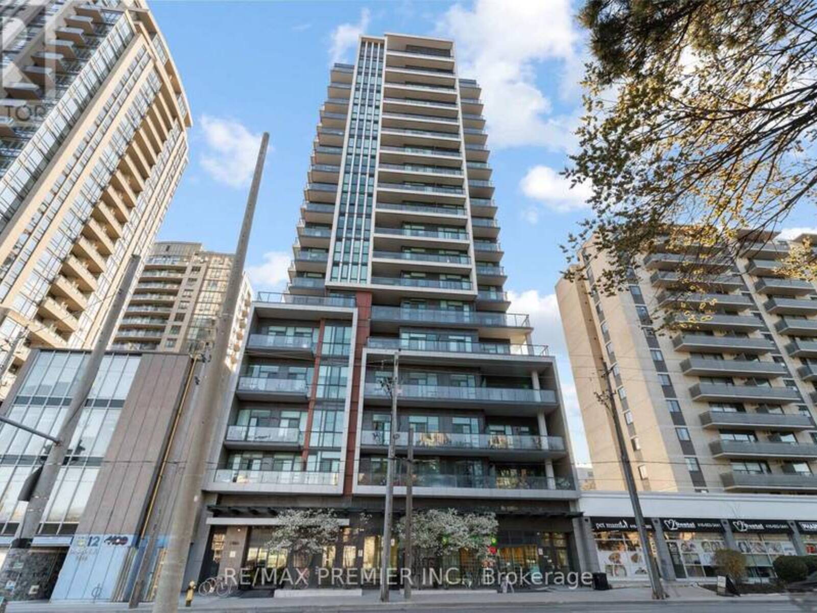 404 - 1486 BATHURST STREET, Toronto , Ontario M5P 3G9