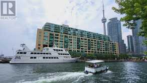 1116 - 211 QUEENS QUAY WEST | Toronto Ontario | Slide Image Thirty-nine