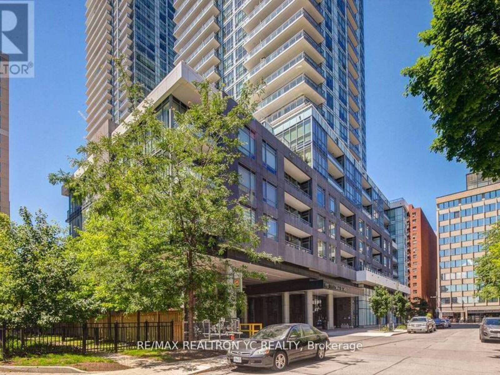 313 - 98 LILLIAN STREET, Toronto, Ontario M4S 0A5