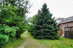 64 GRAVENHURST TRAIL | Hamilton Ontario | Slide Image Thirty-two