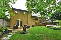 6 HILLAVON DRIVE | Toronto Ontario | Slide Image Thirty-one