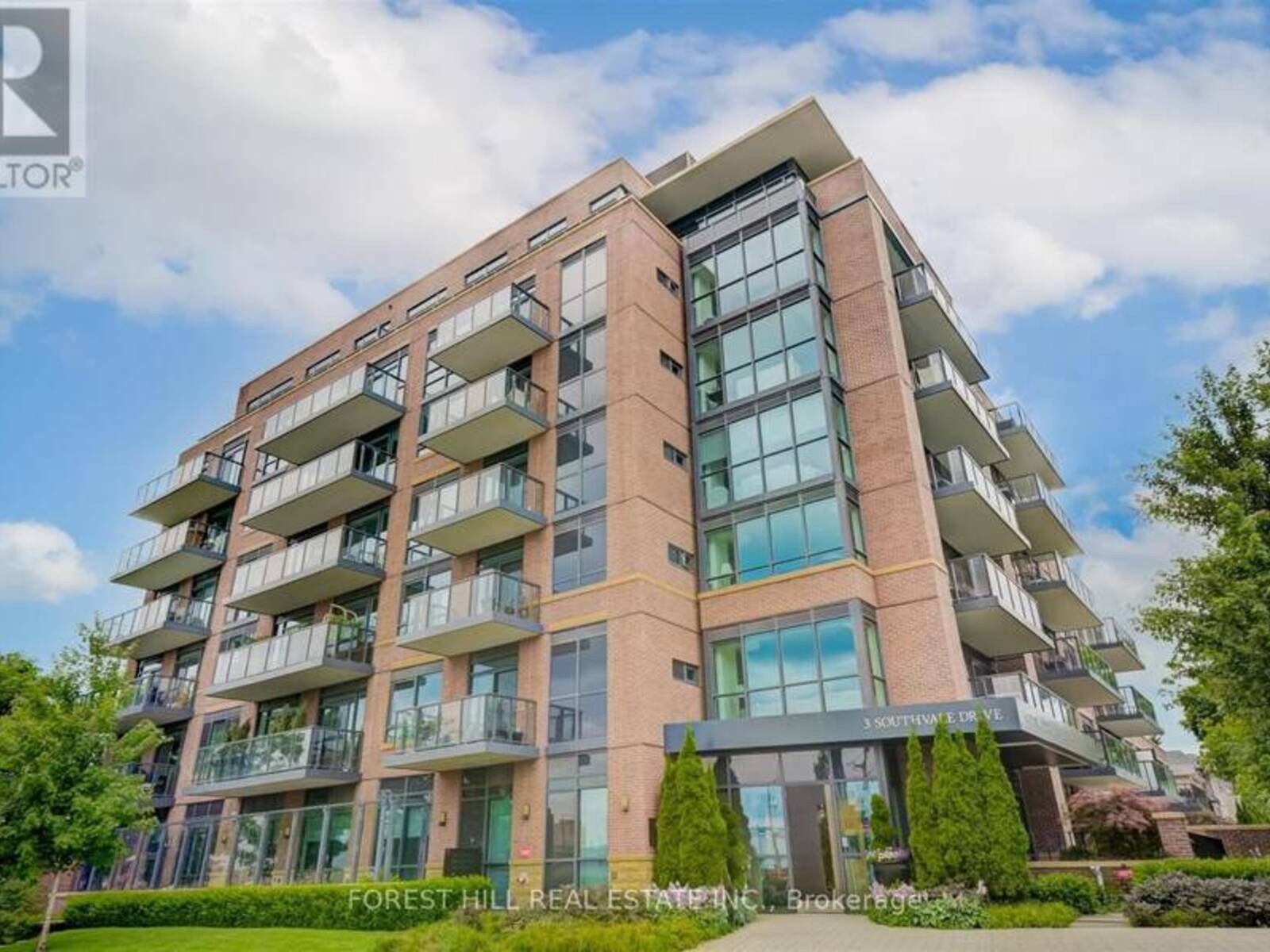 PH701 - 3 SOUTHVALE DRIVE, Toronto, Ontario M4G 1G2