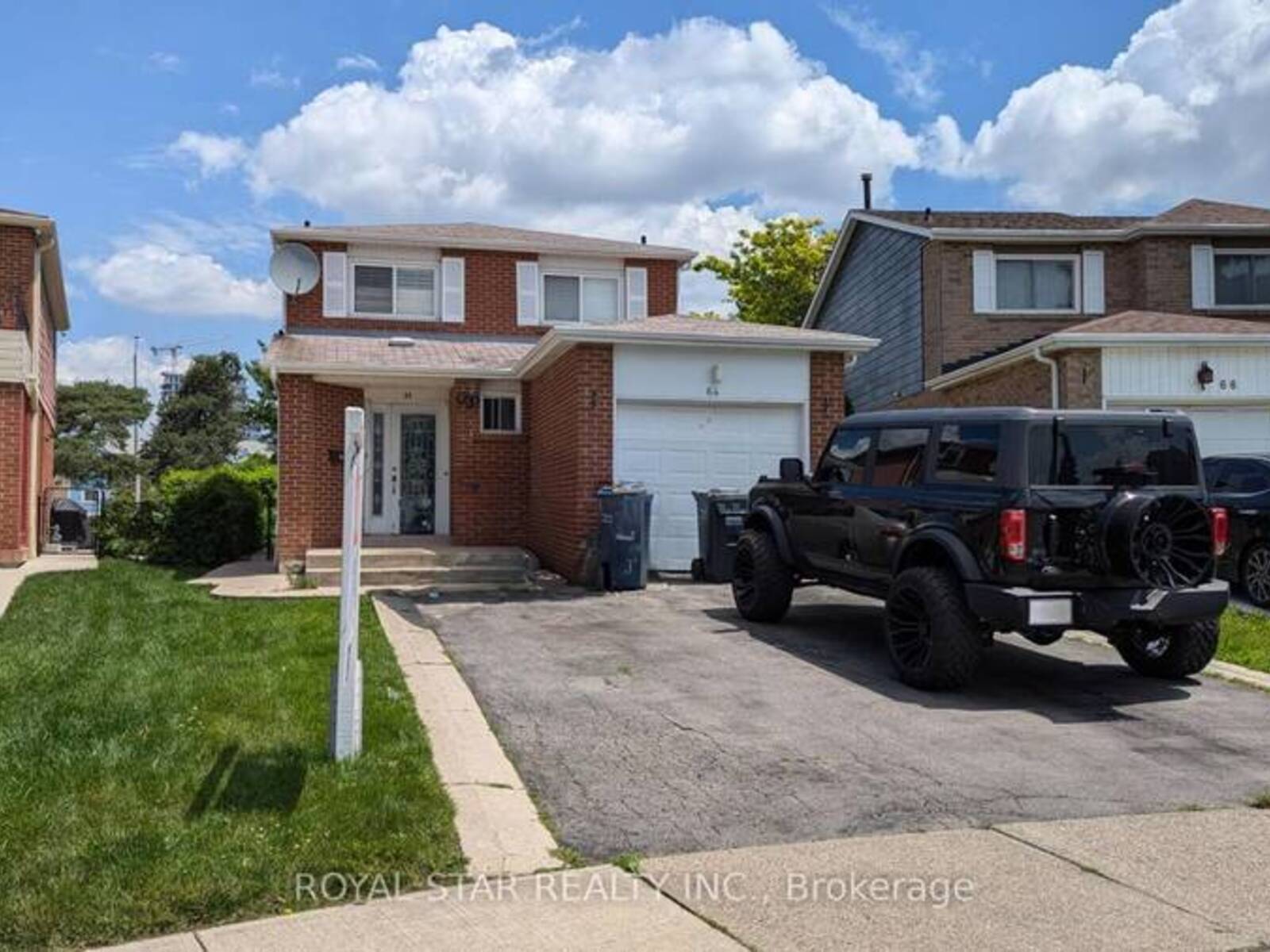 64 BANTING CRESCENT, Brampton, Ontario L6Y 2K9