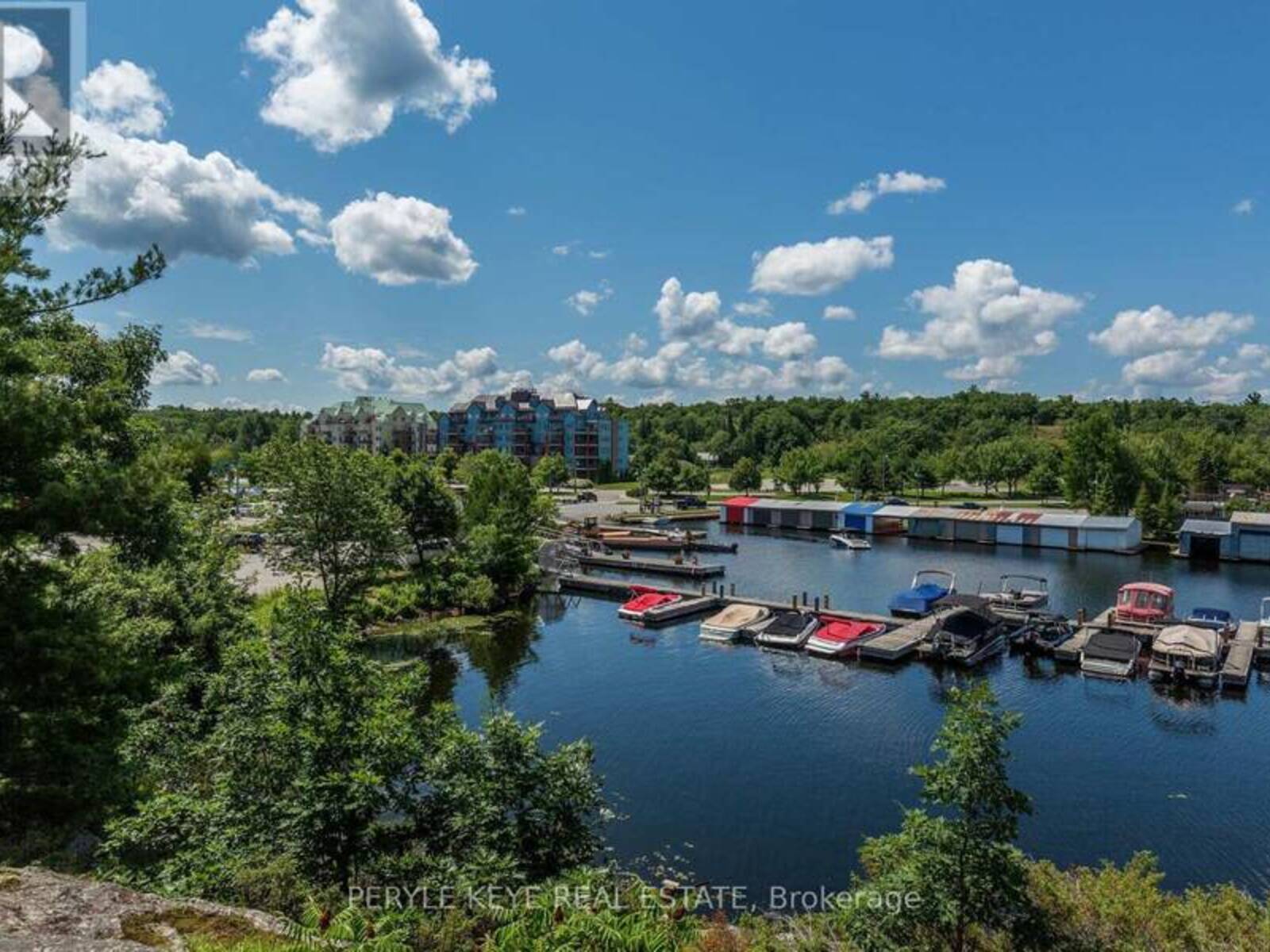 204 - 130 STEAMSHIP BAY ROAD, Gravenhurst, Ontario P1P 1Z9