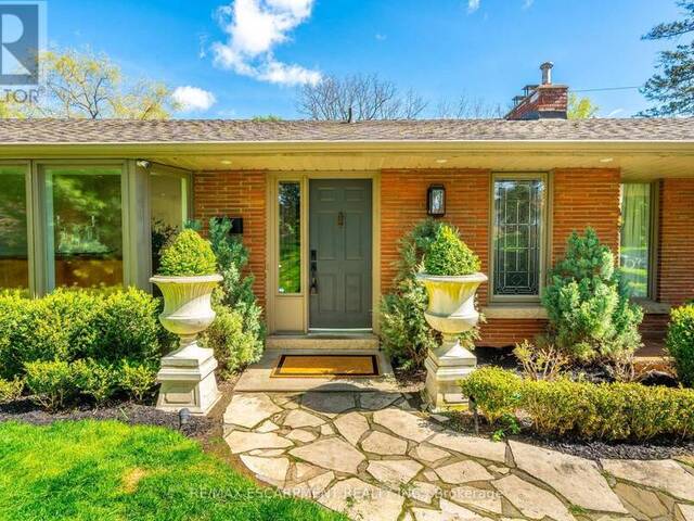 607 EDGEWATER CRESCENT Burlington Ontario, L7T 3L8