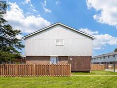 17 - 15 TRACEY PARK DRIVE Belleville Ontario, K8P 4R4