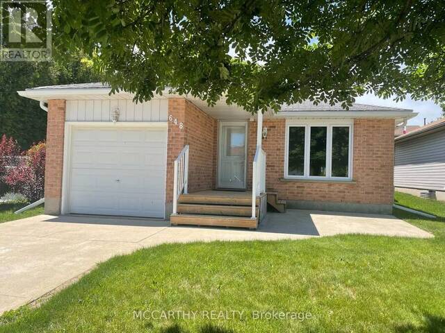 648 CANFIELD PLACE Shelburne Ontario, L9V 3B1