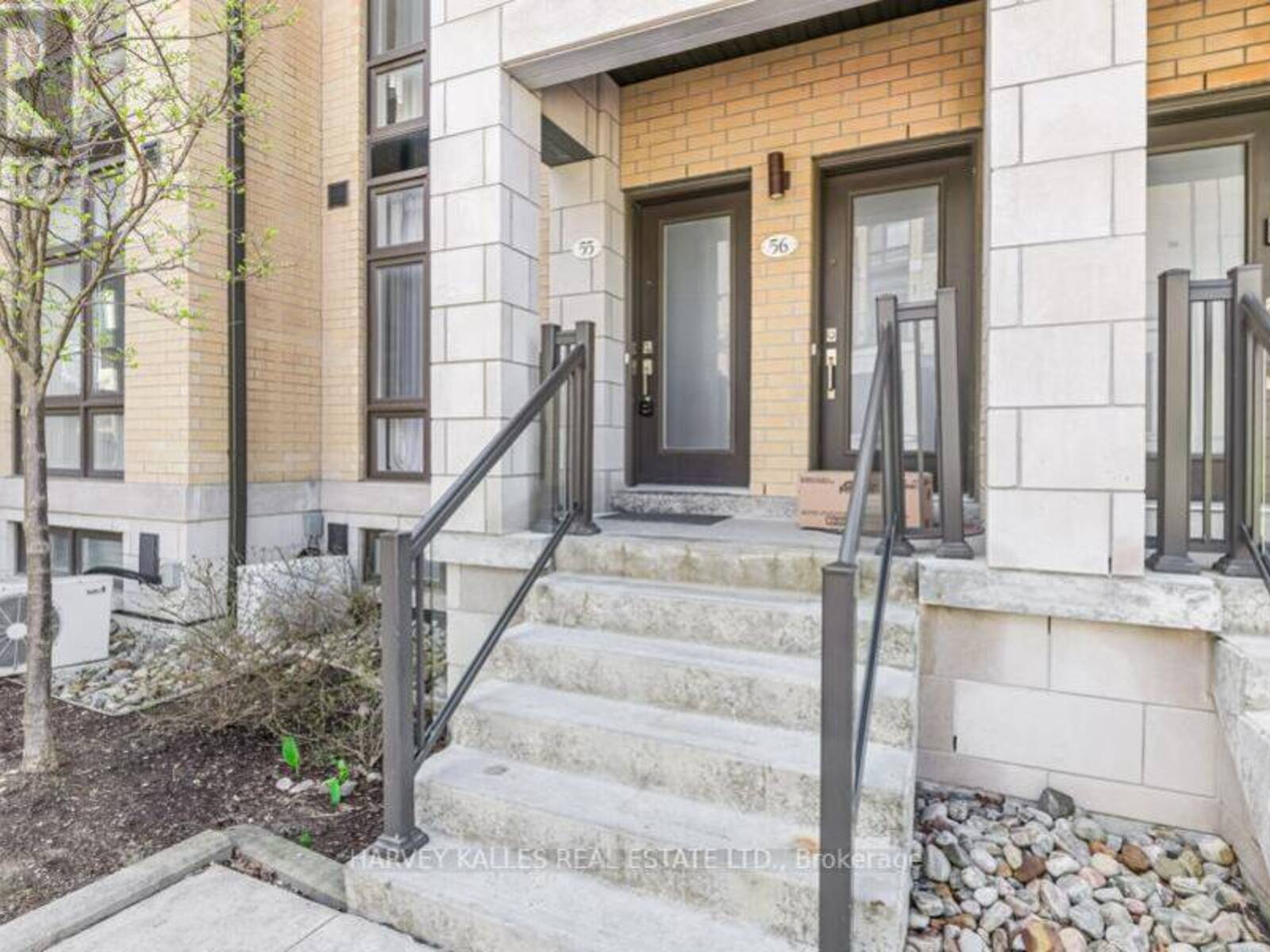 55 - 19 ELDORA AVENUE, Toronto, Ontario M2M 0B5