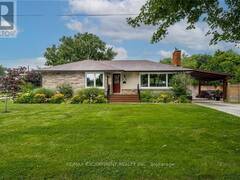 30 ROSEWOOD AVENUE Welland Ontario, L3C 4A7