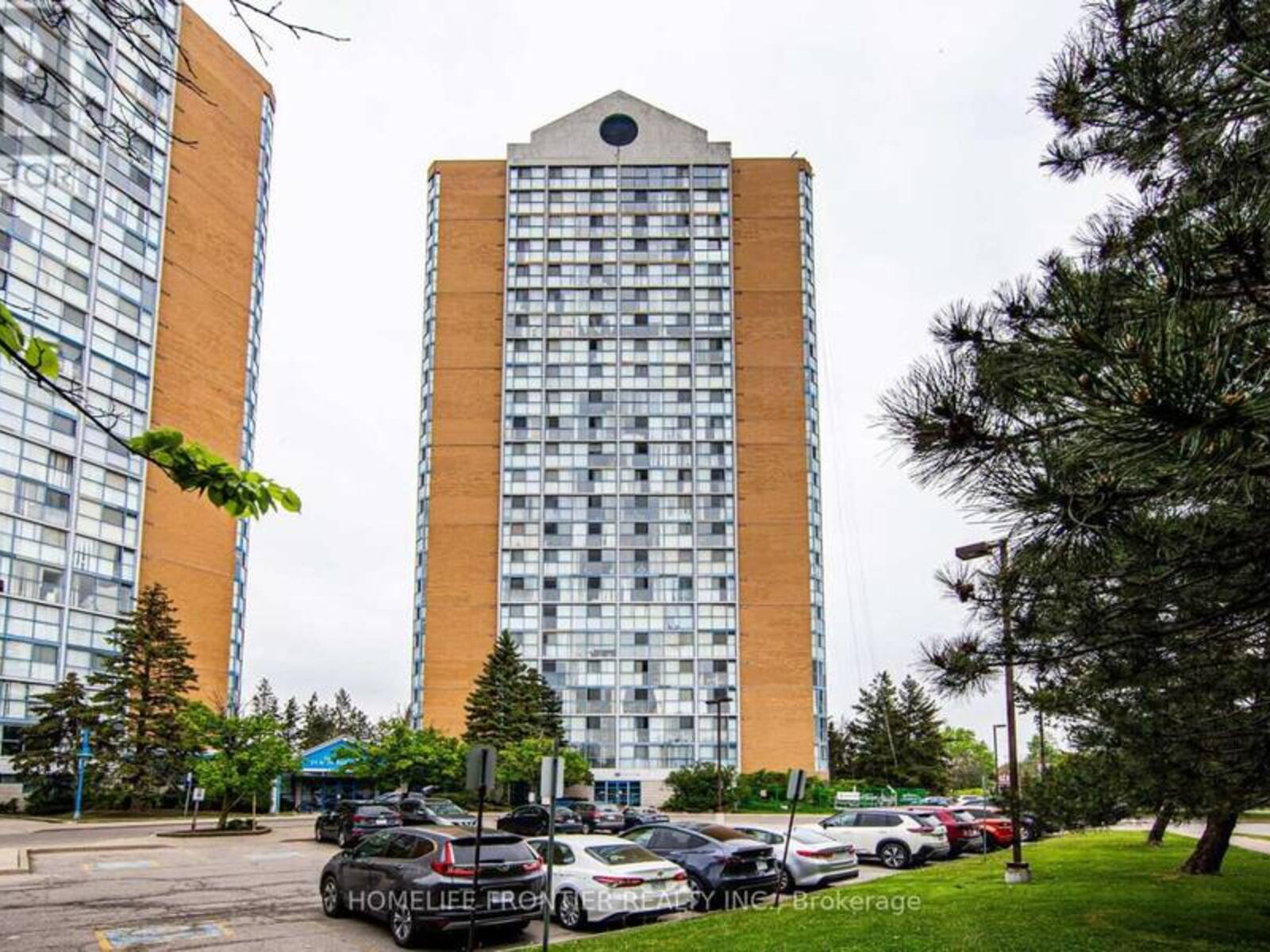 1015 - 35 TRAILWOOD DRIVE, Mississauga, Ontario L4Z 3L6