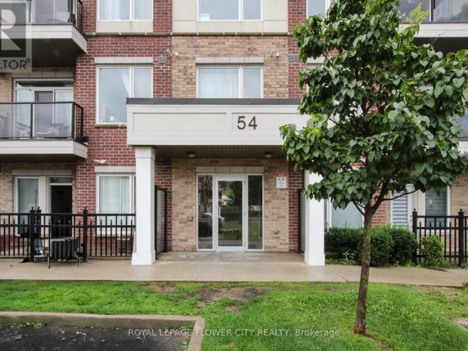 312 - 54 SKY HARBOUR DRIVE, Brampton, Ontario L6Y 6B9