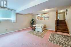 31 FOXMEADOW DRIVE | Hamilton Ontario | Slide Image Thirty-one