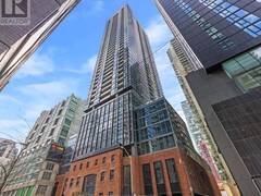 3704 - 88 BLUE JAYS WAY Toronto Ontario, M5V 0L7