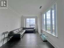 RG07 - 18 UPTOWN DRIVE | Markham Ontario | Slide Image Eleven