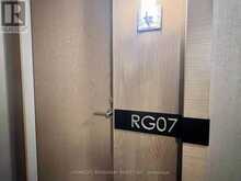 RG07 - 18 UPTOWN DRIVE | Markham Ontario | Slide Image Four