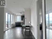 RG07 - 18 UPTOWN DRIVE | Markham Ontario | Slide Image Six