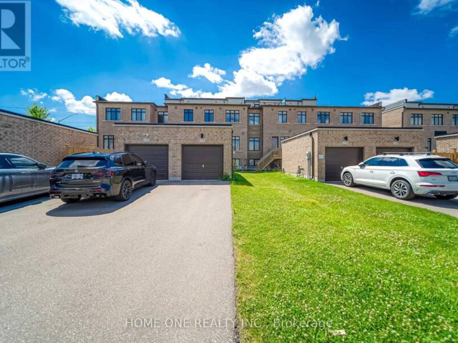 1256 WELLINGTON STREET E, Aurora, Ontario L4G 2C9