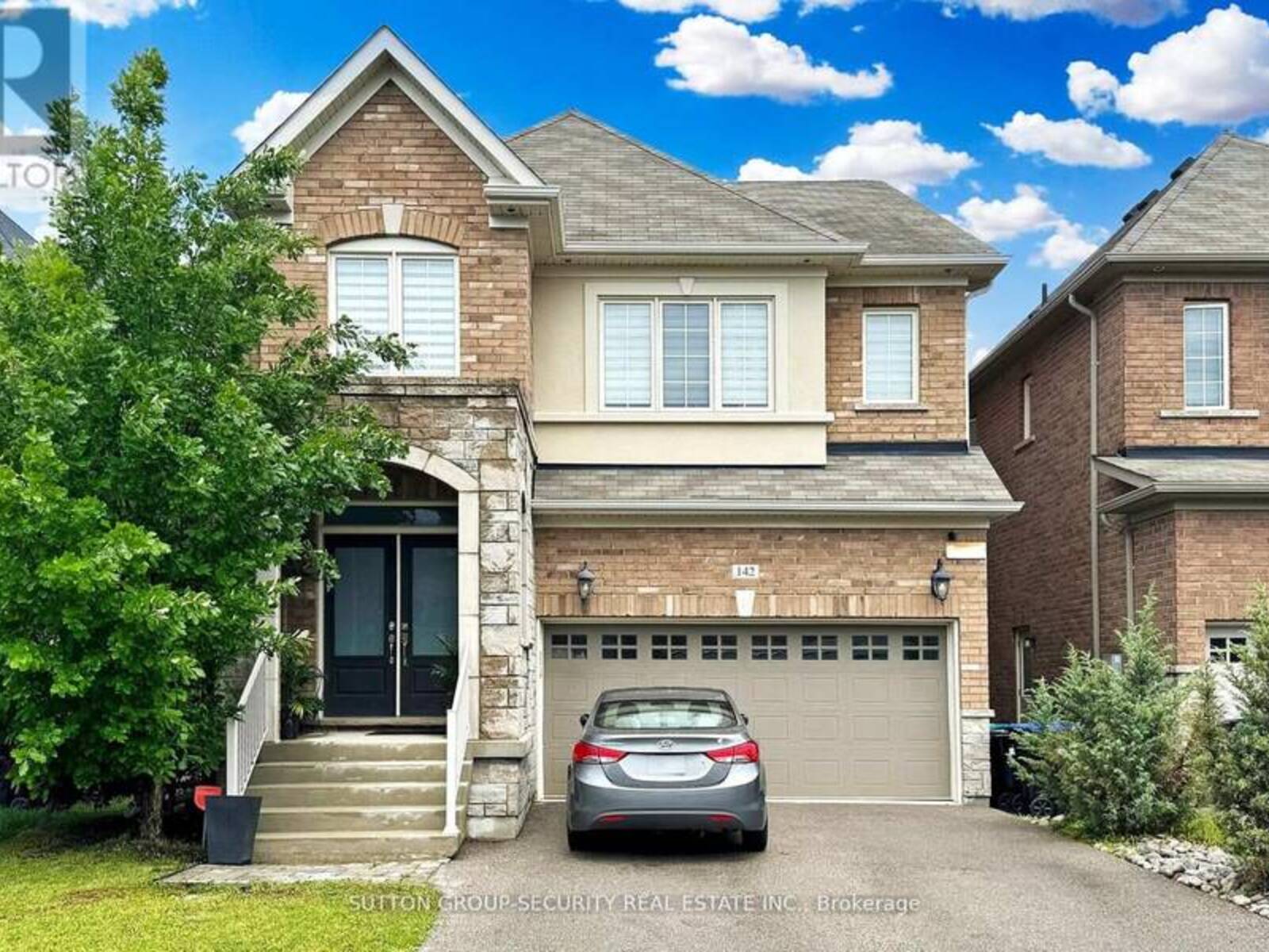 142 MCCANN CRESCENT, Bradford West Gwillimbury, Ontario L3Z 2A5