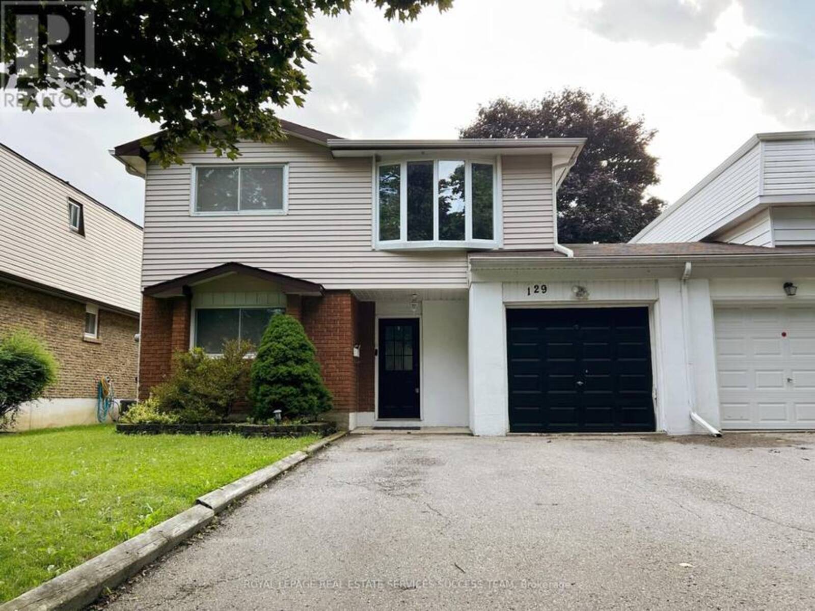 129 LAWRENCE CRESCENT, Clarington, Ontario L1C 3S6