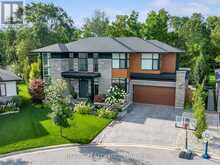 11 WOODBOURNE COURT | Niagara-on-the-Lake Ontario | Slide Image One