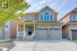 881 MEMORIAL CIRCLE | Newmarket Ontario | Slide Image One