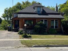 68 FOX STREET Penetanguishene Ontario, L9M 1C6