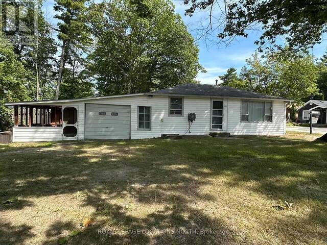 38 LAIDLAW STREET Wasaga Beach Ontario, L9Z 2L2