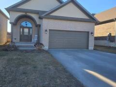 37 STONECREST BOULEVARD Quinte West Ontario, K8R 0A5