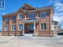 2 LORRAIN HAND CRESCENT Georgina Ontario, L4P 0S9