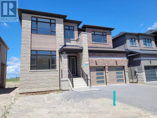 8 LORRAIN HAND CRESCENT Georgina Ontario, L4P 0B8