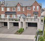 40 CREEKVALLEY LANE | Markham Ontario | Slide Image One