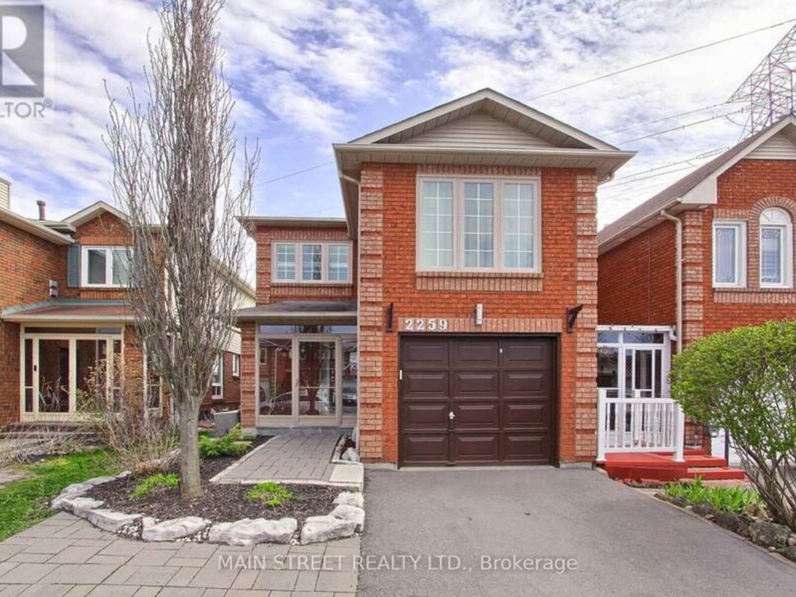 2259 WILDWOOD CRESCENT, Pickering, Ontario L1X 2R7