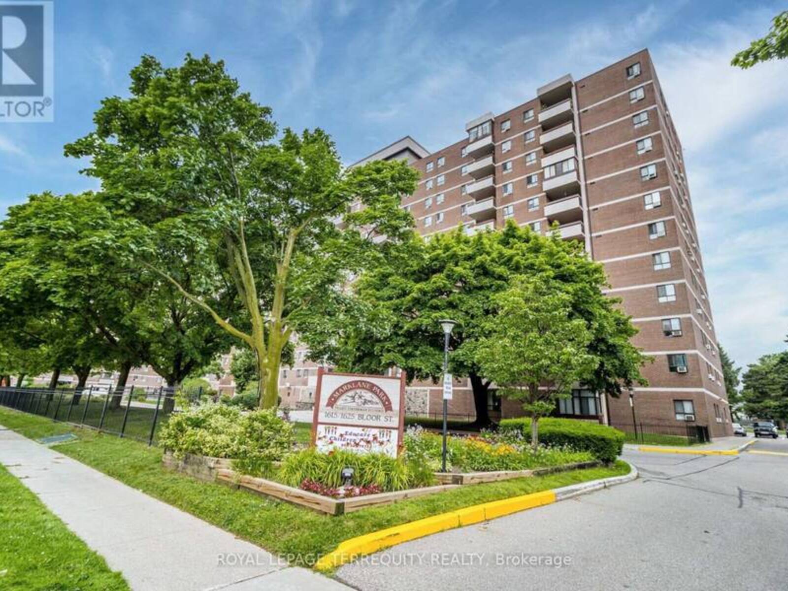 823 - 1625 BLOOR STREET E, Mississauga, Ontario L4X 1S3