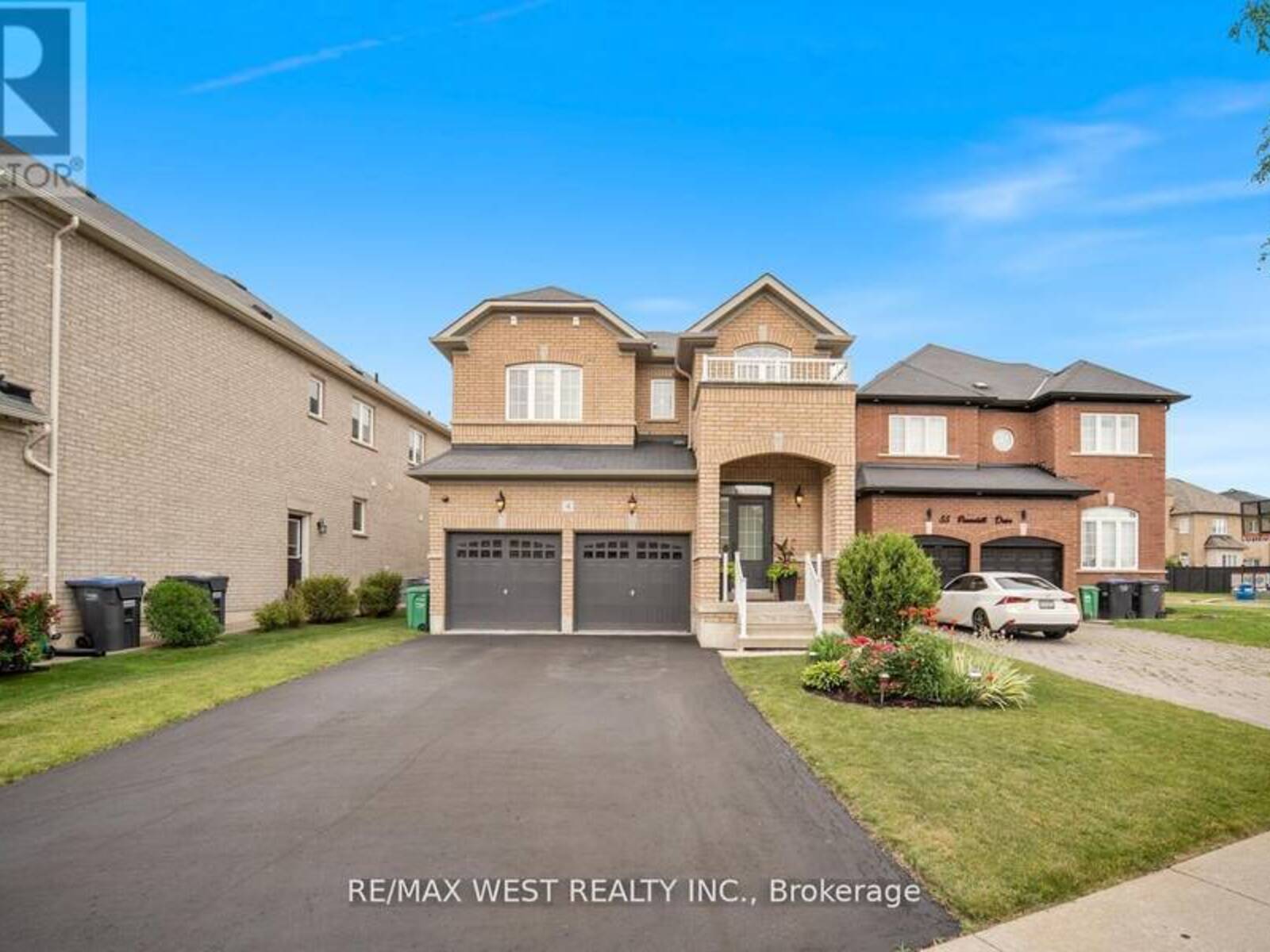 4 DILWORTH CHASE, Brampton, Ontario L4H 1L2