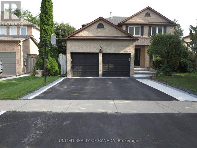 86 STIVER DRIVE Newmarket Ontario, L3Y 7V9