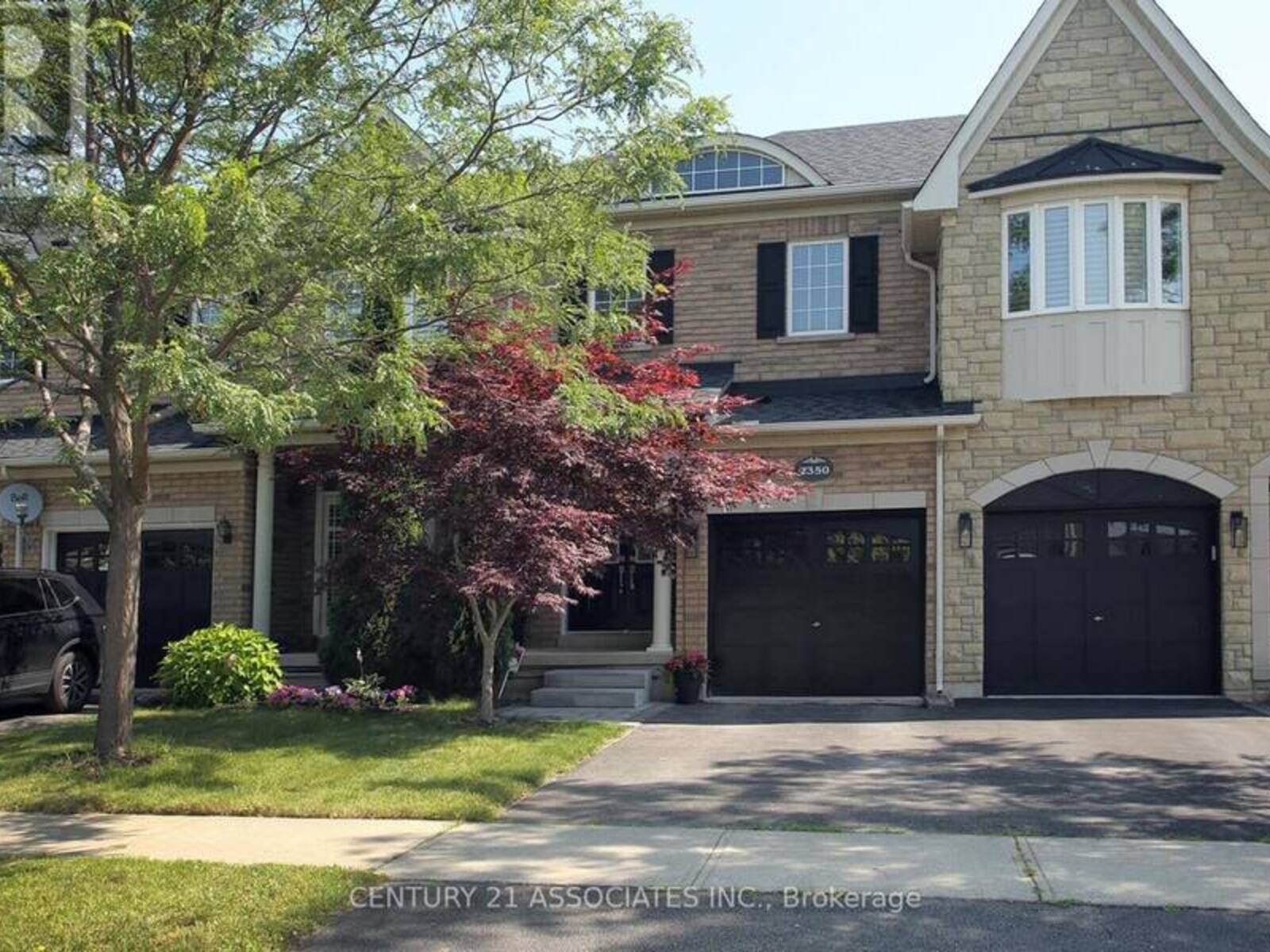 2350 STONE GLEN CRESCENT, Oakville, Ontario L6M 0C7