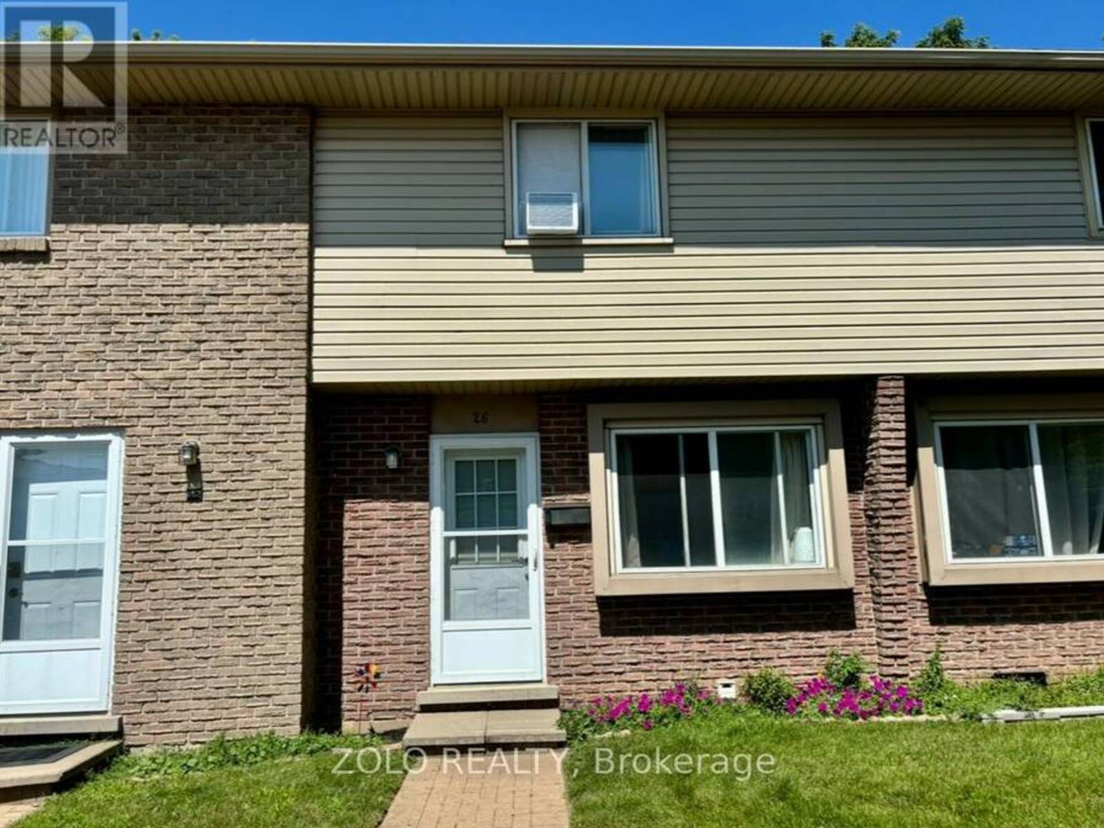 26 - 293 FAIRWAY ROAD N, Kitchener, Ontario N2A 2P1