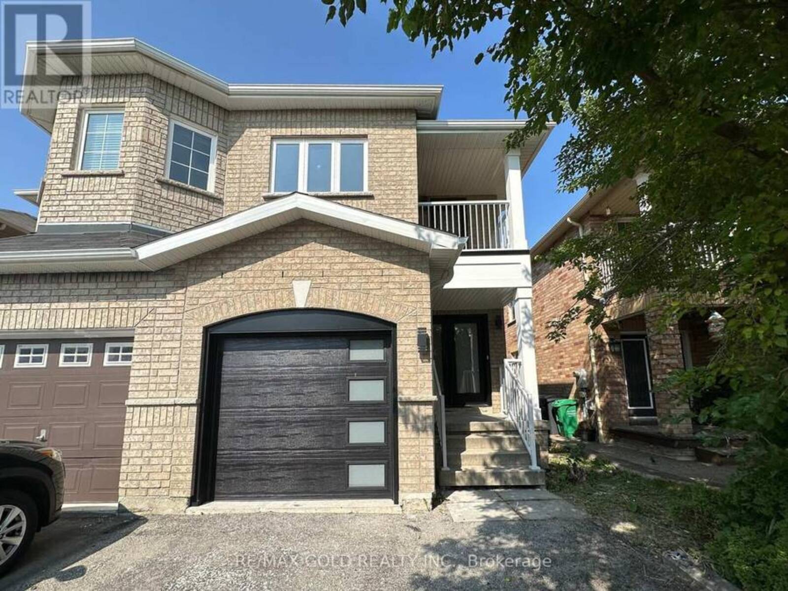 7099 VILLAGE WALK, Mississauga, Ontario L5W 1X5