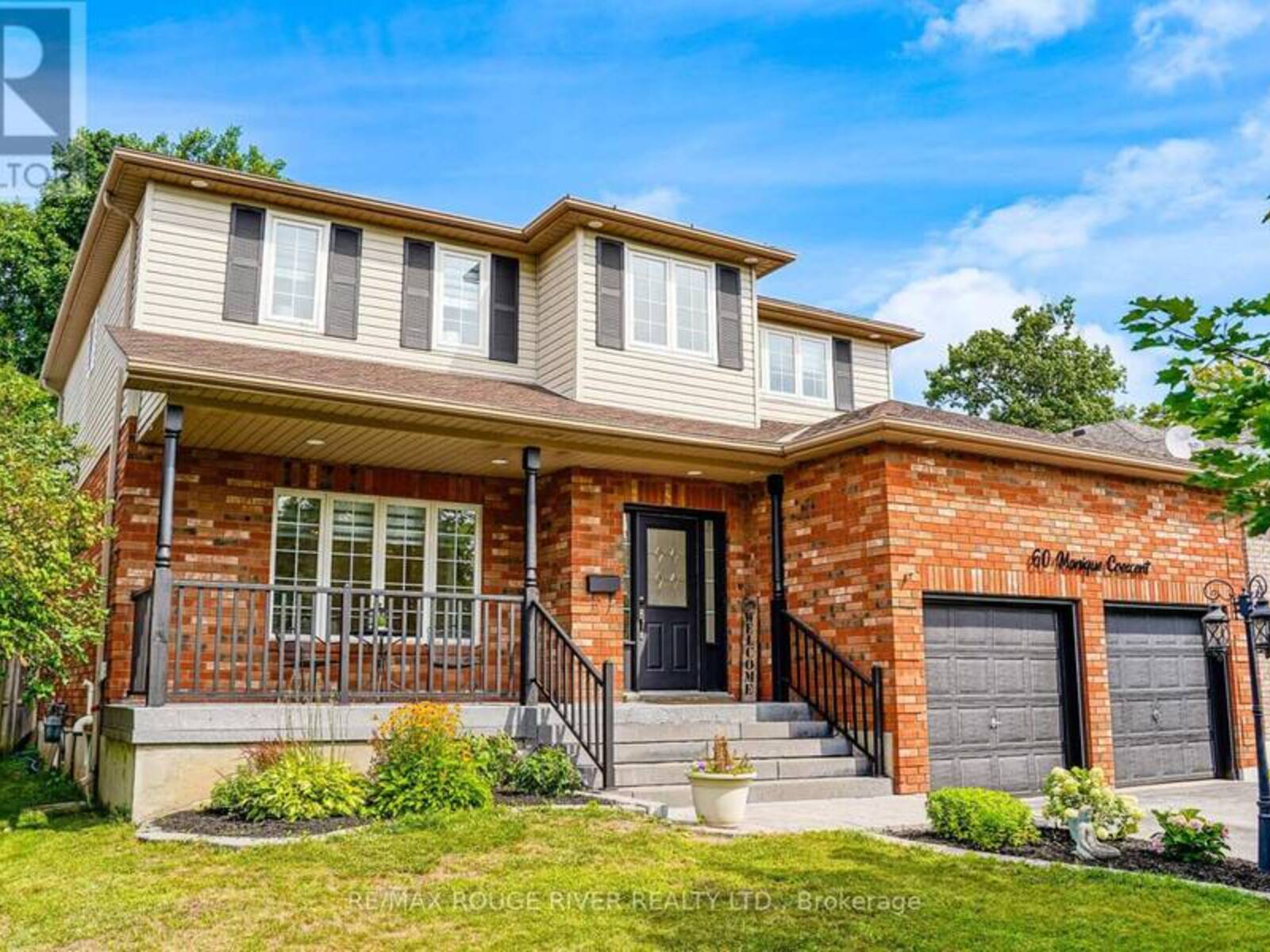 60 MONIQUE CRESCENT, Barrie, Ontario L4M 6Y4