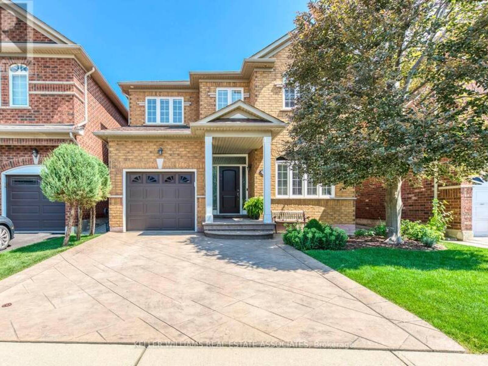 5621 WATERSFIELD AVENUE, Mississauga, Ontario L5M 7E9