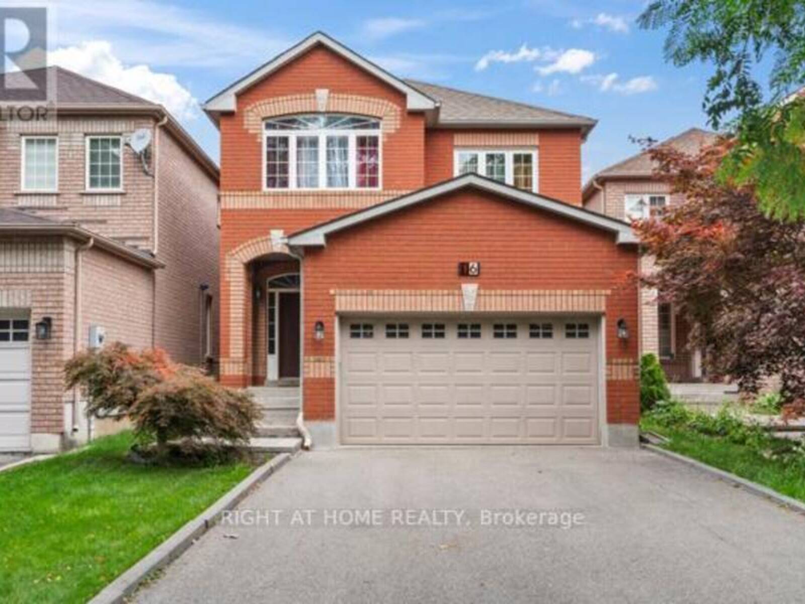 16 SYLWOOD CRESCENT, Vaughan, Ontario L6A 2R1