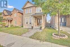 558 HOOVER PARK DRIVE | Whitchurch-Stouffville Ontario | Slide Image Three