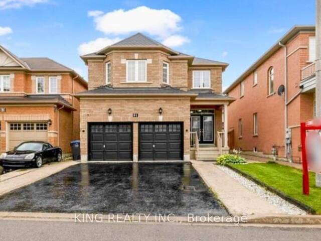 81 TURQUOISE CRESCENT Brampton Ontario, L6P 0Z8